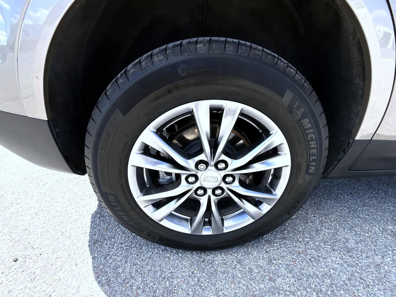 Certified 2023 Cadillac XT5 Premium Luxury w/ Technology Package AWD/4WD image 12