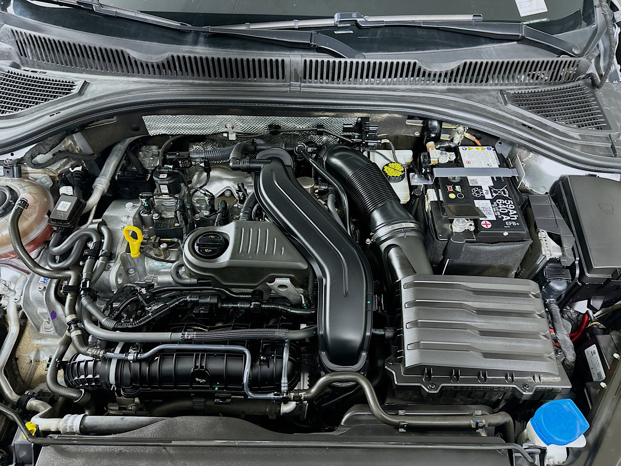 Used 2024 Volkswagen Jetta S image 31