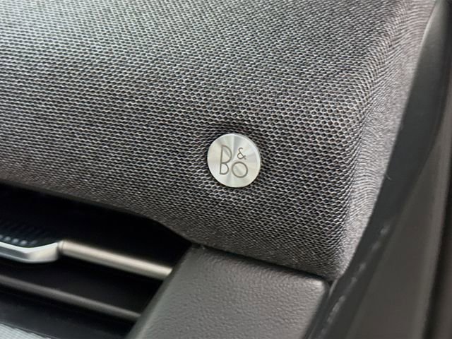 Used 2025 Ford Explorer ST image 19