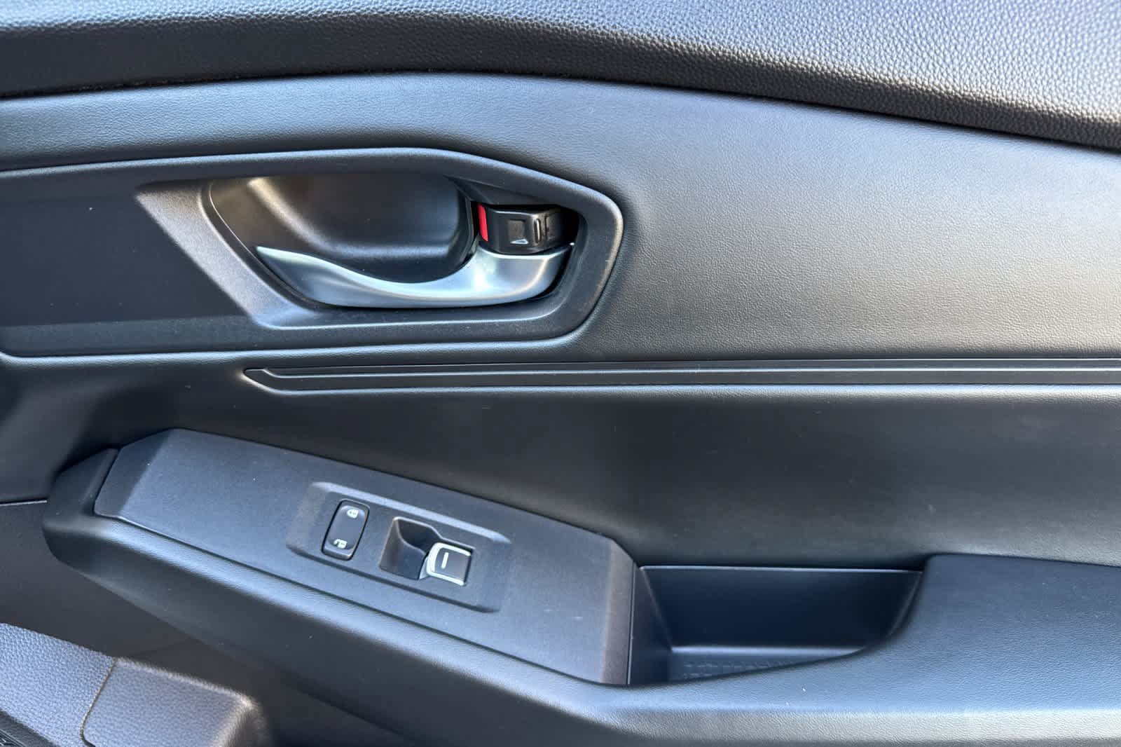 Used 2023 Honda Accord EX image 17