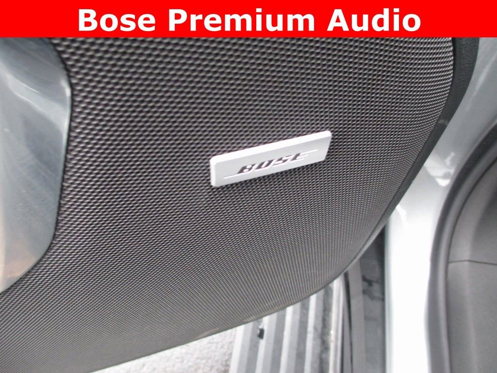 Used 2024 Chevrolet Tahoe High Country image 21