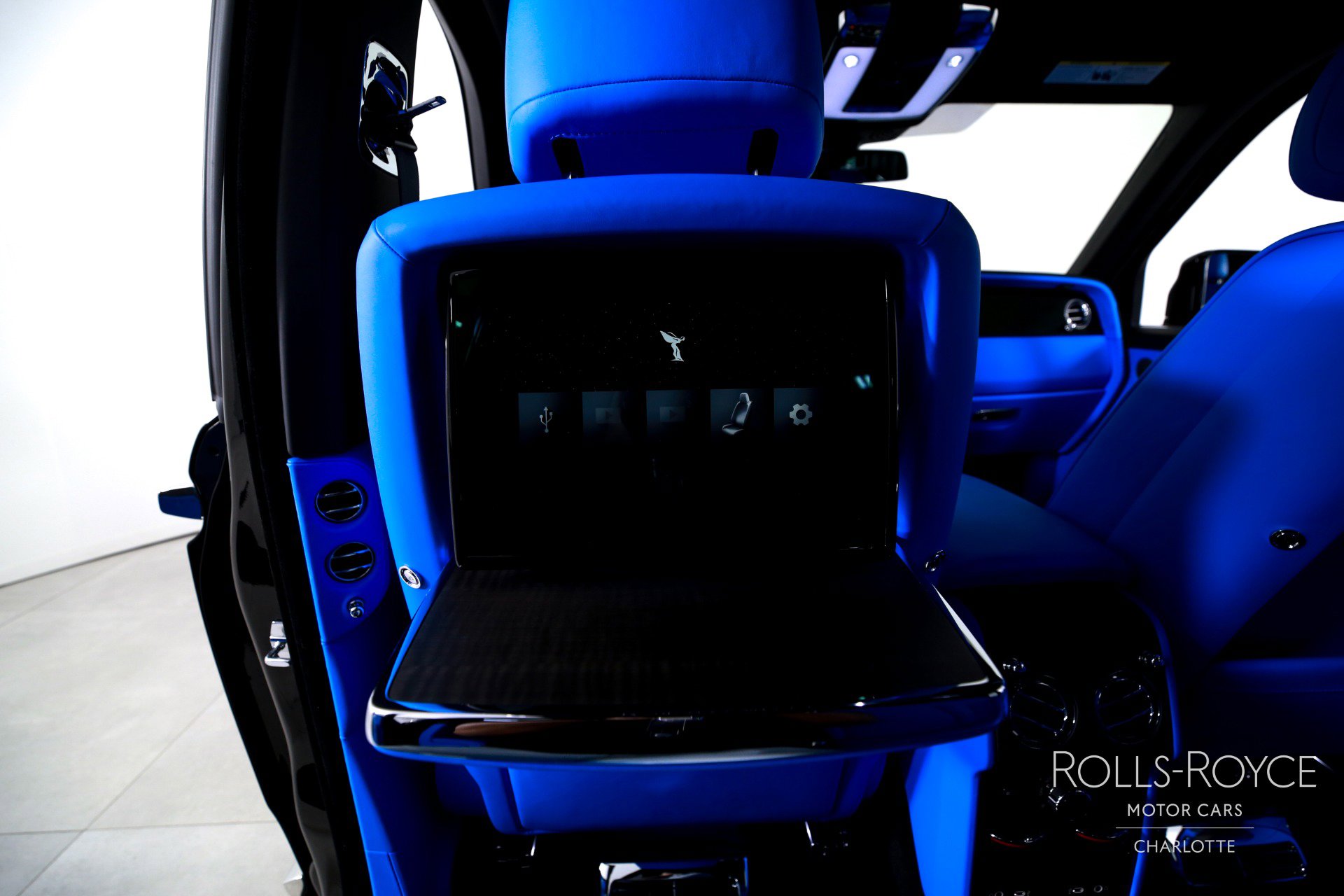 New 2026 Rolls-Royce Cullinan image 21