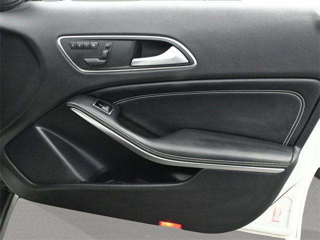 Used 2017 Mercedes-Benz GLA 250 image 20