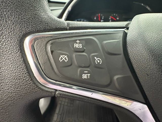 Used 2018 Chevrolet Malibu LT image 14