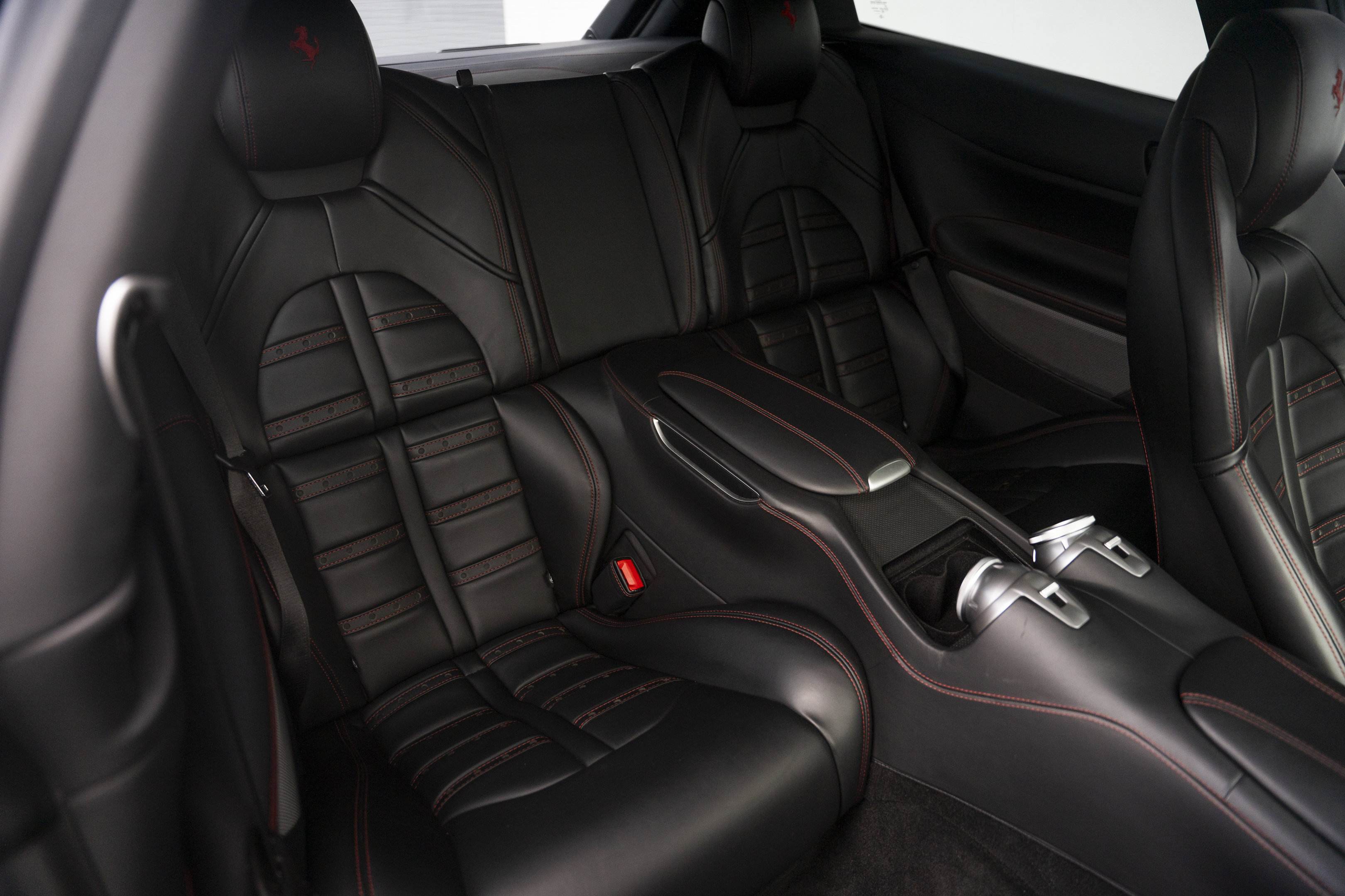 Certified 2018 Ferrari GTC4Lusso image 27