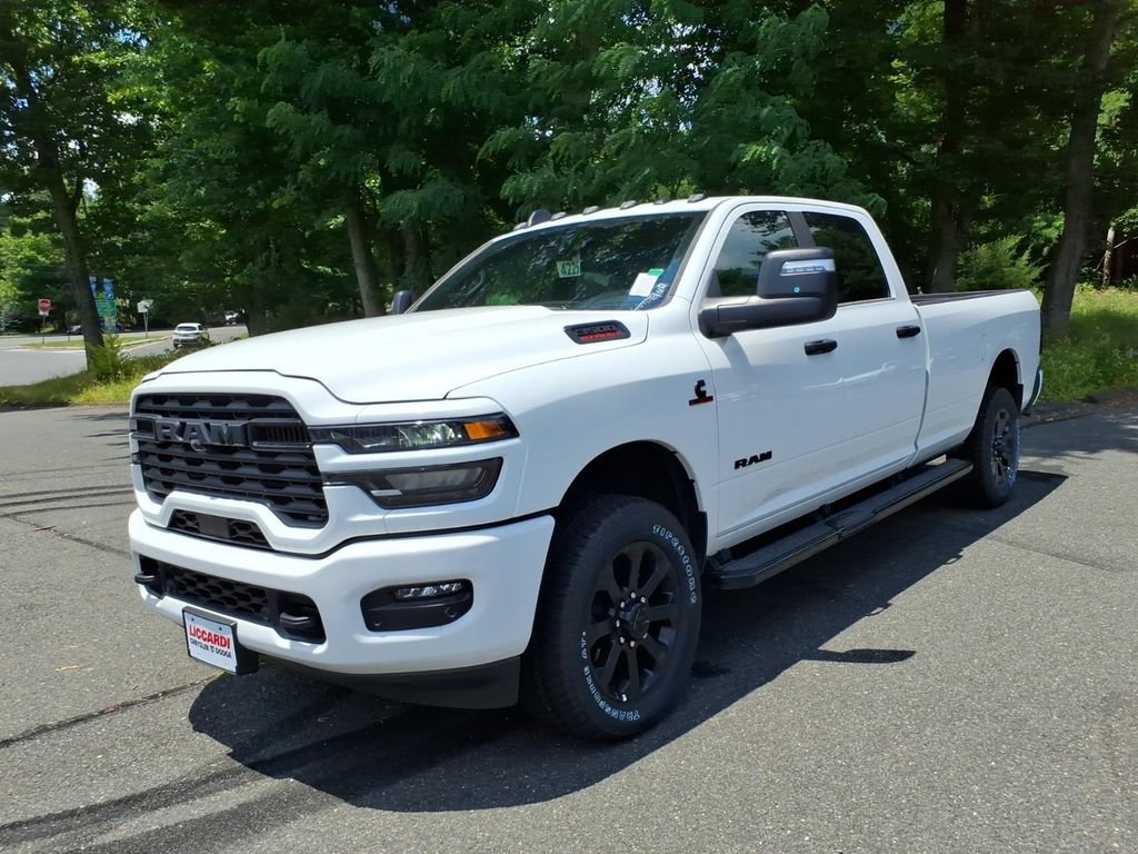 New 2026 RAM 3500 Big Horn AWD/4WD image 3