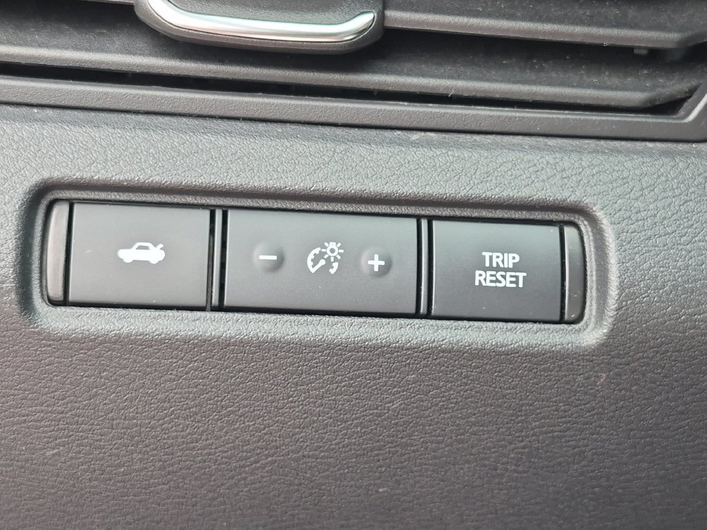 Used 2022 Nissan Altima 2.5 SV FWD image 16