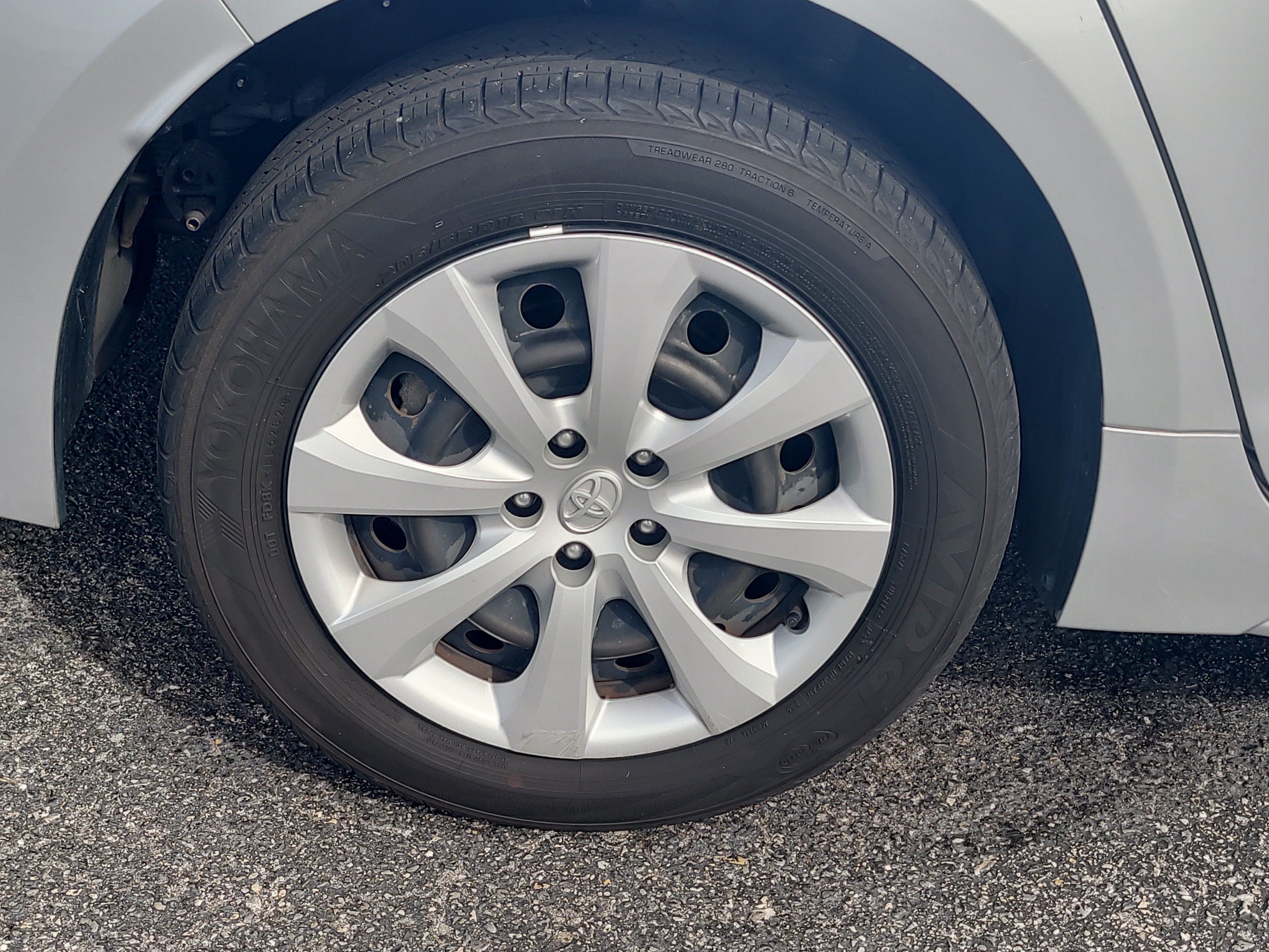 Certified 2024 Toyota Corolla LE FWD image 10