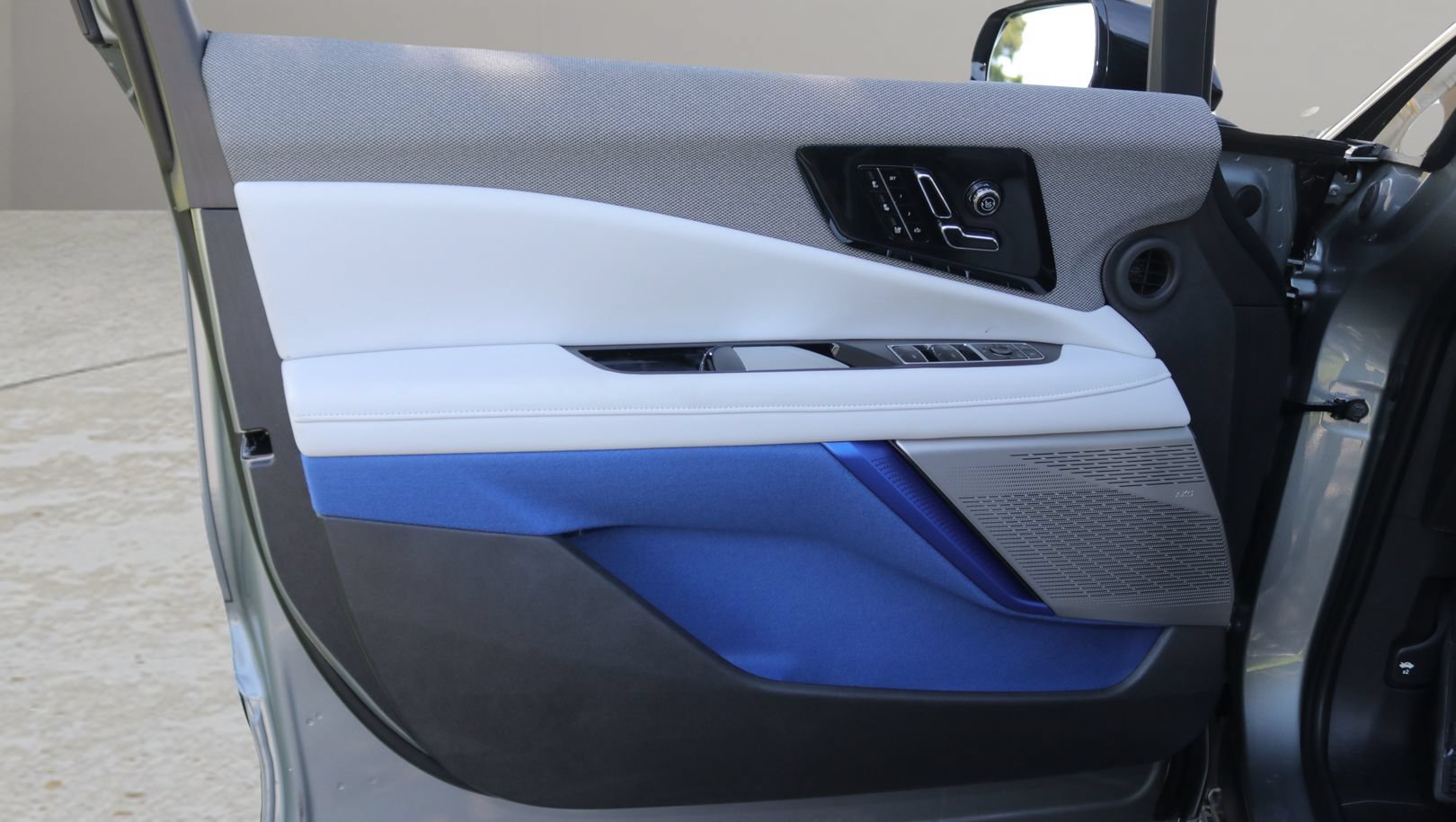 New 2027 Cadillac Optiq Premium Luxury RWD image 9