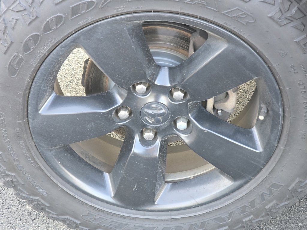 Used 2015 RAM 1500 Express w/ Black Ram 1500 Express Group image 13