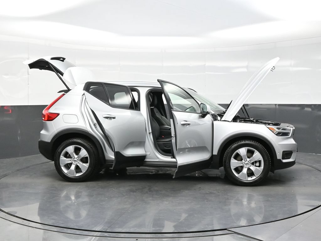 Used 2019 Volvo XC40 T5 Momentum AWD/4WD image 45