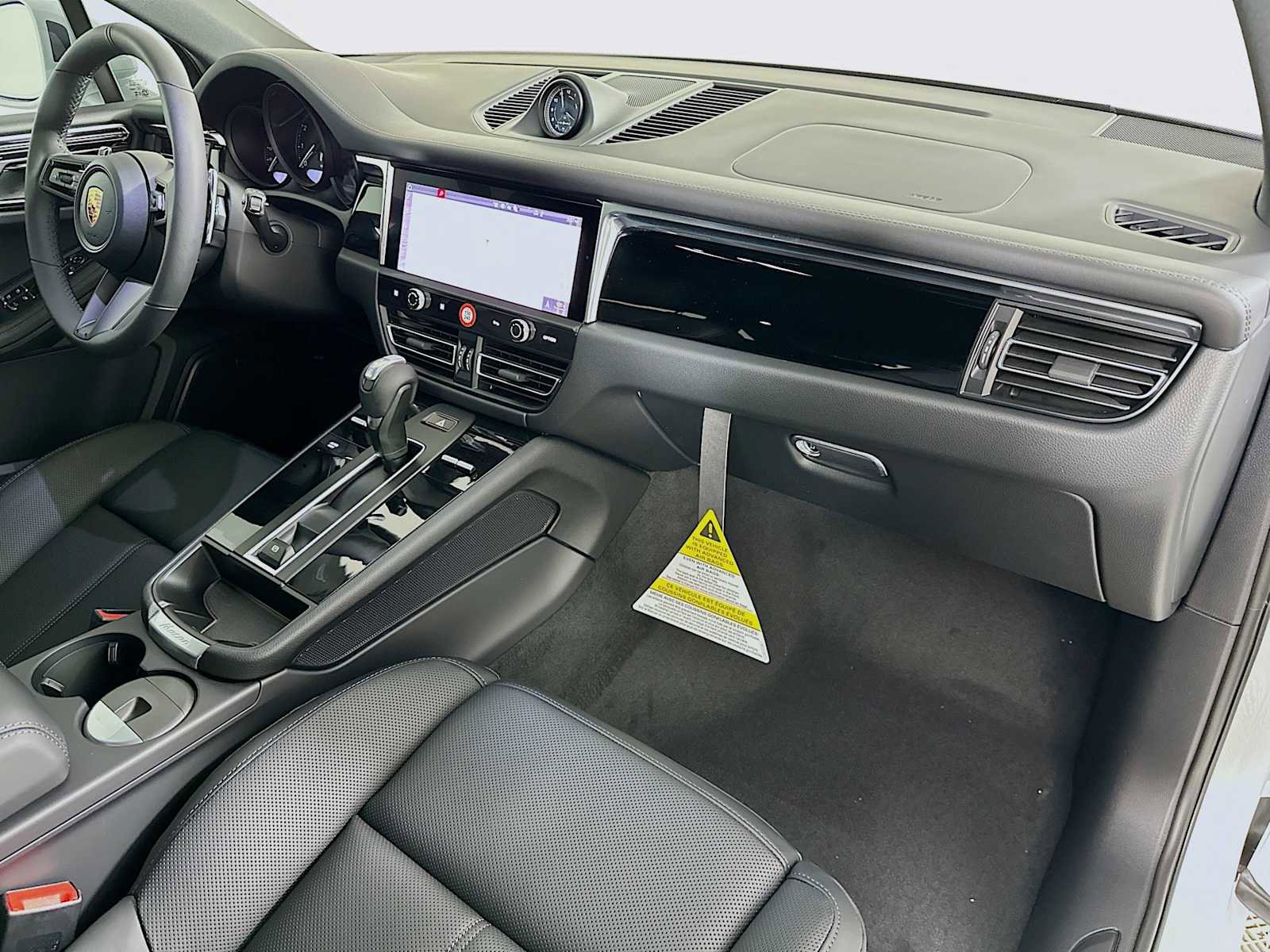 New 2026 Porsche Macan image 29