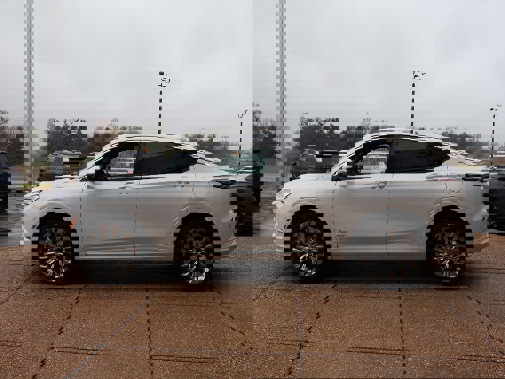 Used 2025 Buick Envista Avenir image 3