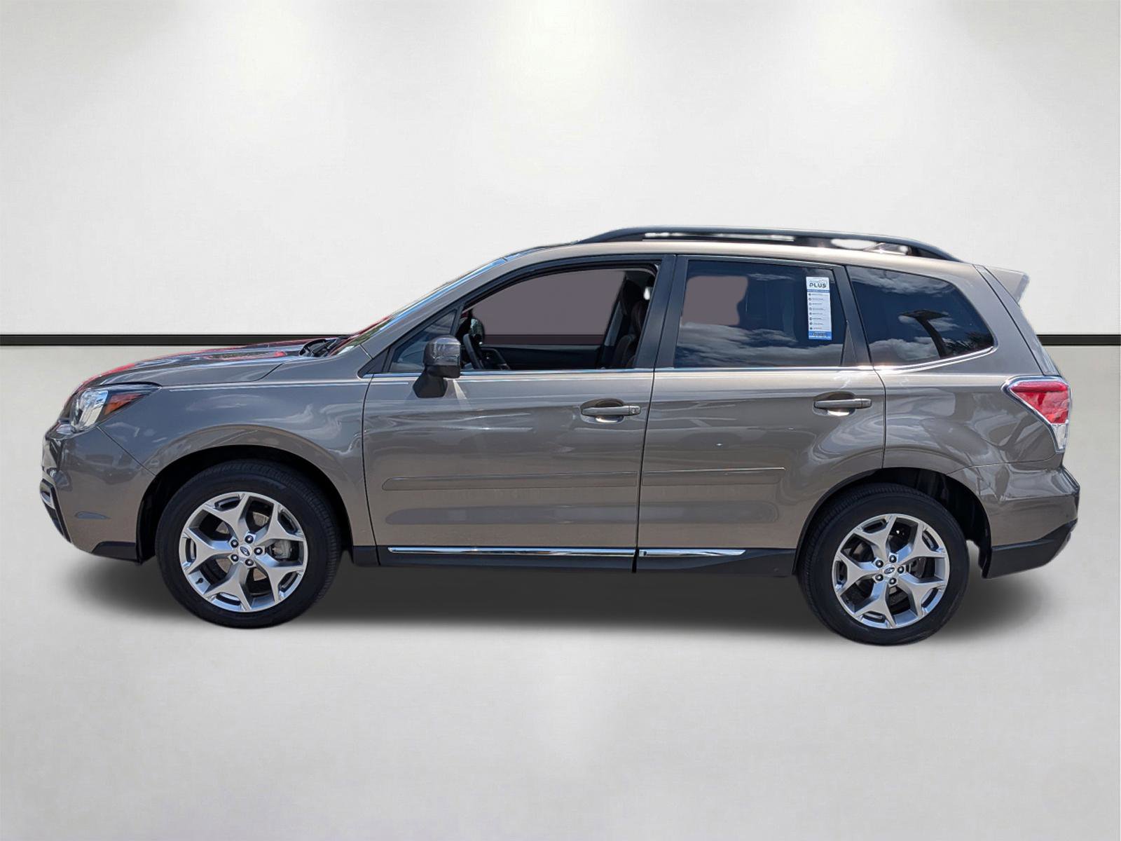 Used 2018 Subaru Forester 2.5i Touring AWD/4WD image 7