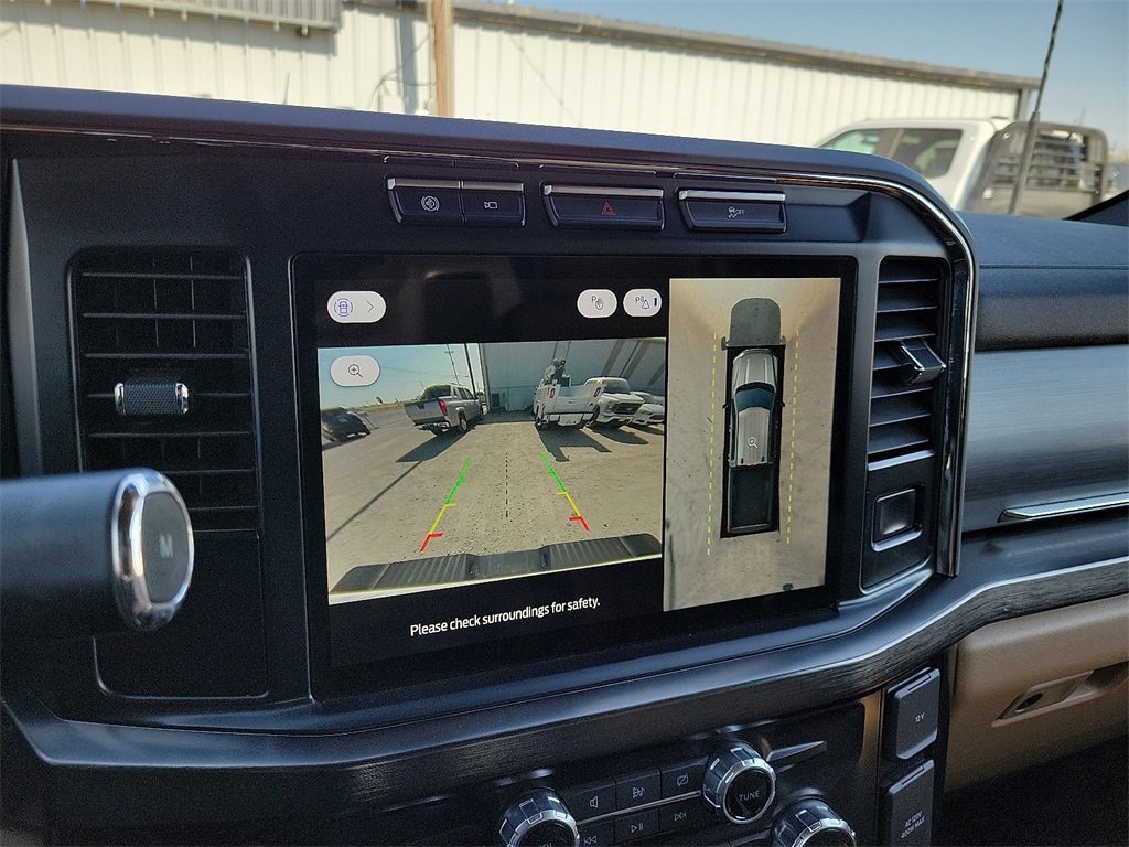 Used 2024 Ford F350 Lariat w/ Camper Package image 22