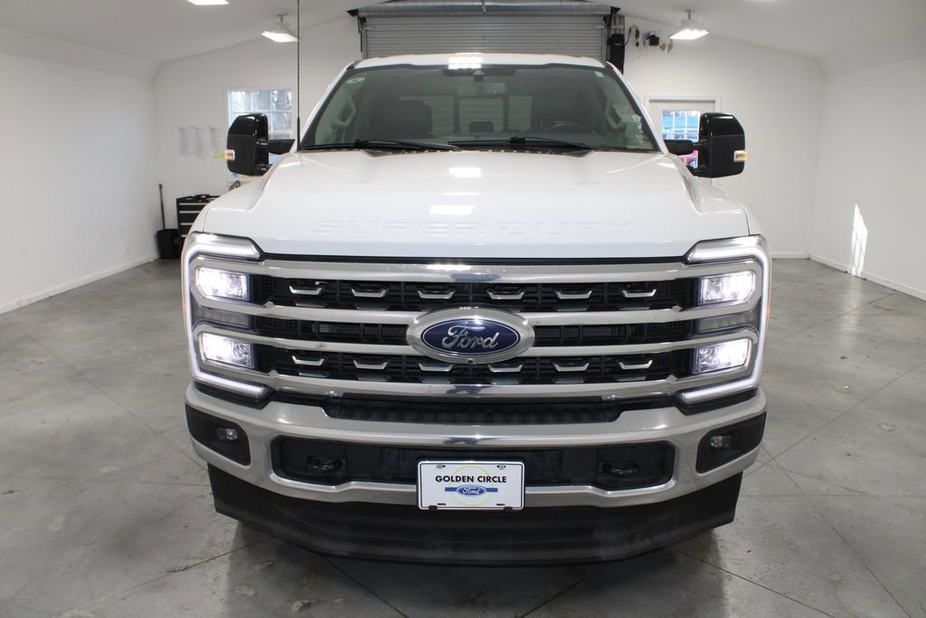 Used 2024 Ford F250 Lariat image 3