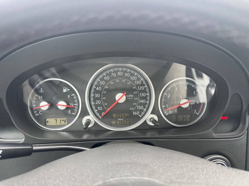Used 2007 Chrysler Crossfire Convertible RWD image 32