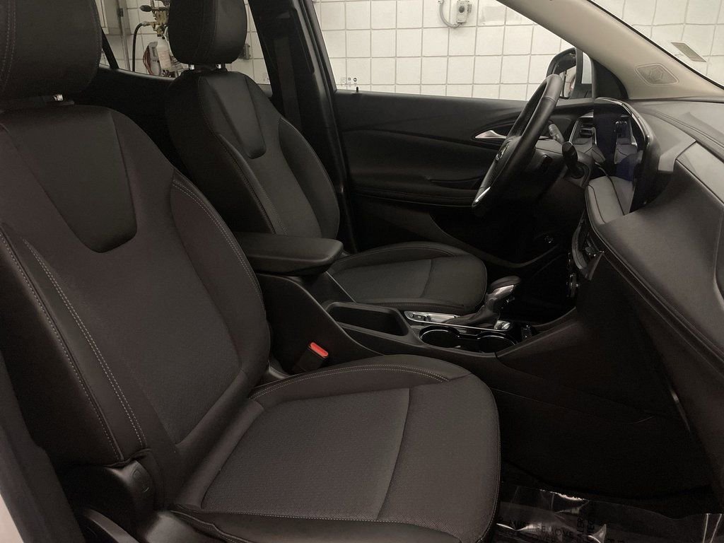 Used 2024 Buick Encore GX Preferred w/ Comfort Package image 20