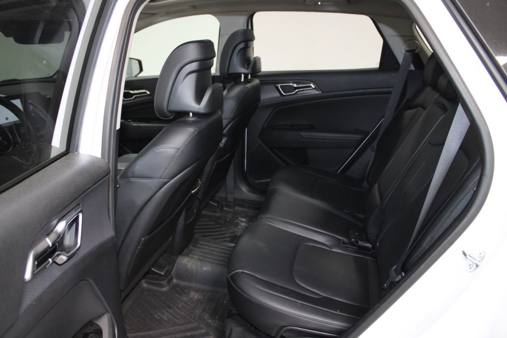Used 2024 Kia Sportage SX FWD image 18