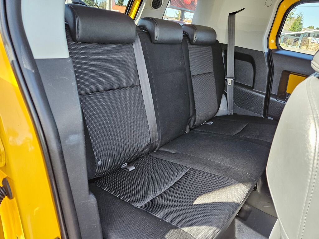 Used 2007 Toyota FJ Cruiser 4WD image 13