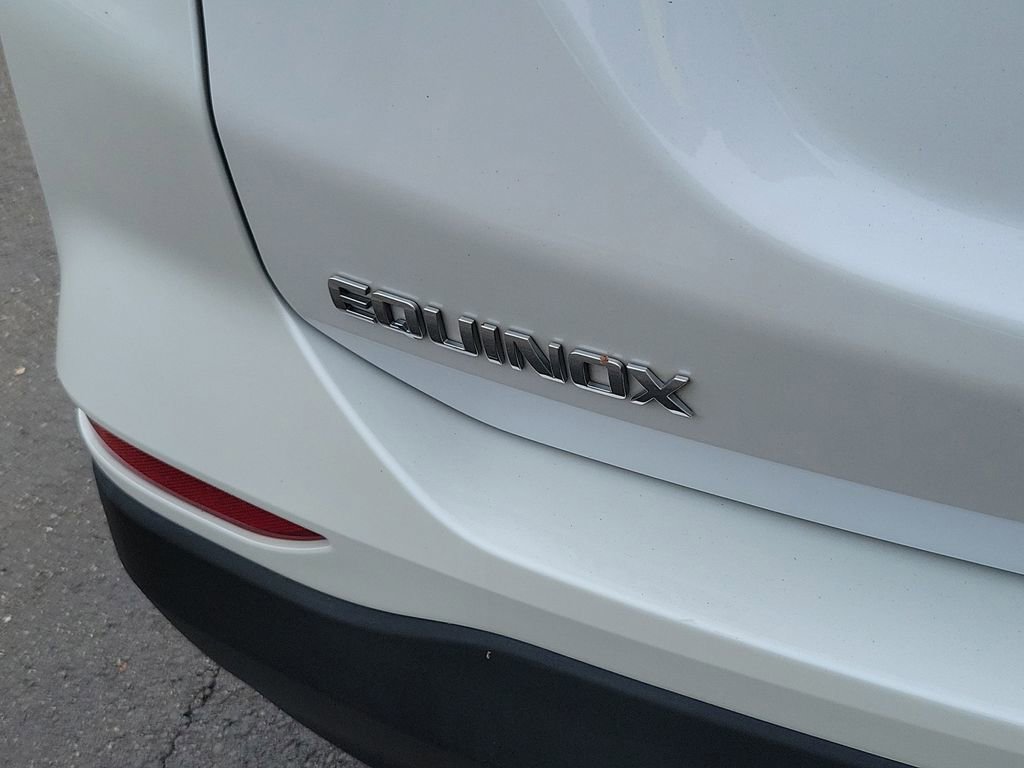 Used 2022 Chevrolet Equinox LT FWD image 9