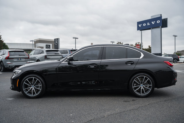 Used 2020 BMW 330i xDrive Sedan w/ Convenience Package AWD/4WD image 4
