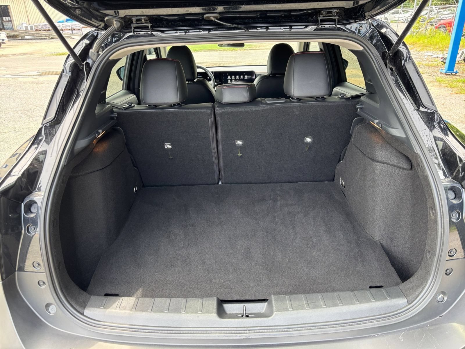 Used 2026 Nissan Kicks SR AWD/4WD image 30