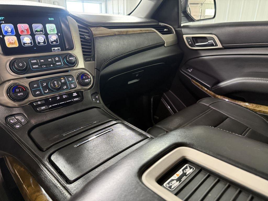 Used 2017 GMC Yukon XL Denali w/ Open Road Package image 27