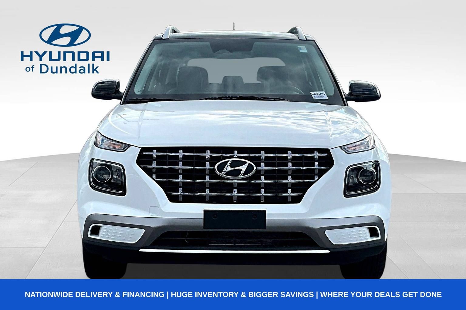 Used 2026 Hyundai Venue SEL FWD image 3