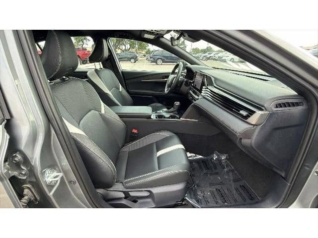 Used 2025 Toyota Camry SE FWD image 38