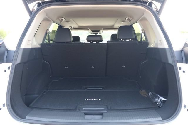 New 2026 Nissan Rogue Platinum w/ Platinum Premium Package AWD/4WD image 7