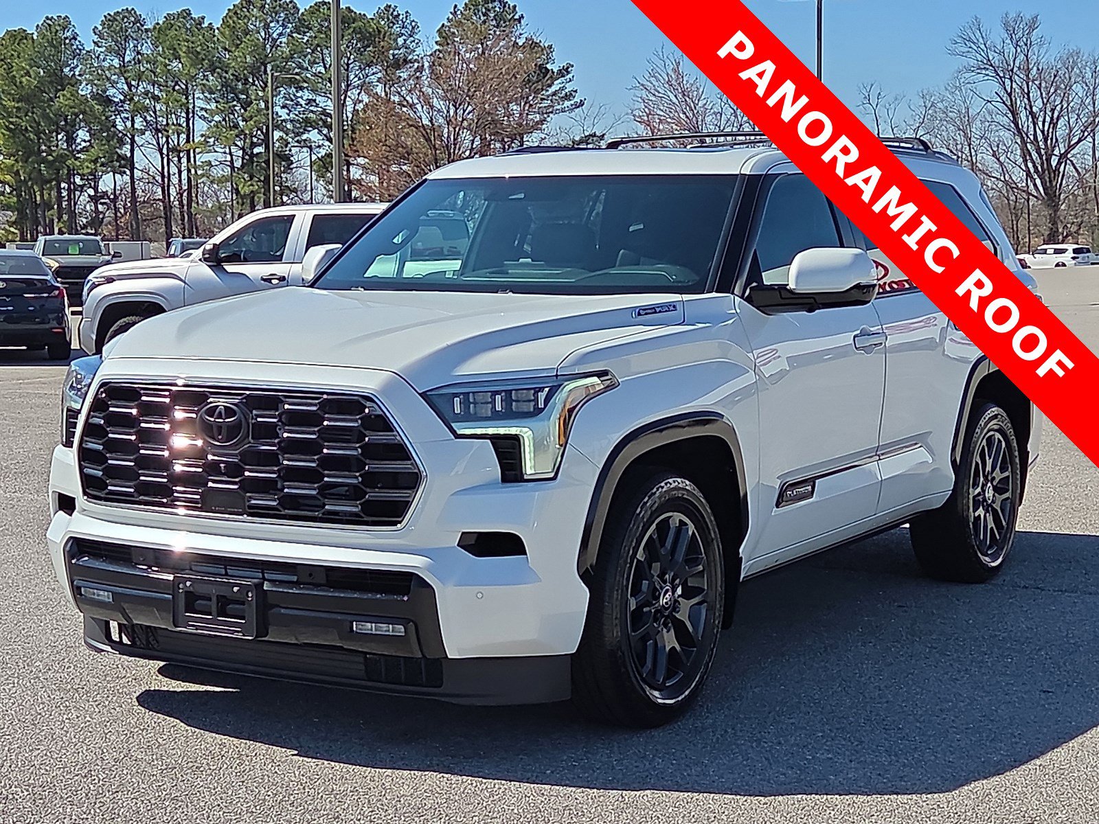 Used 2024 Toyota Sequoia Platinum image 2