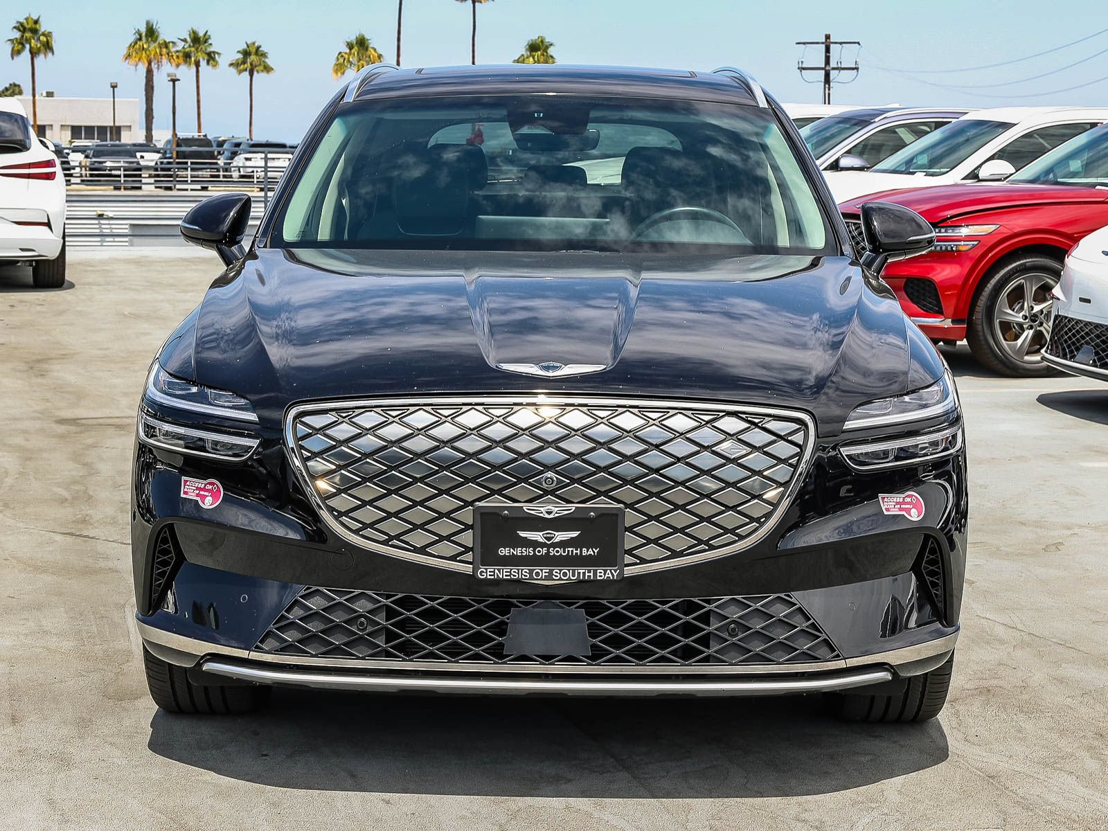 Used 2023 Genesis Electrified GV70 AWD/4WD image 2