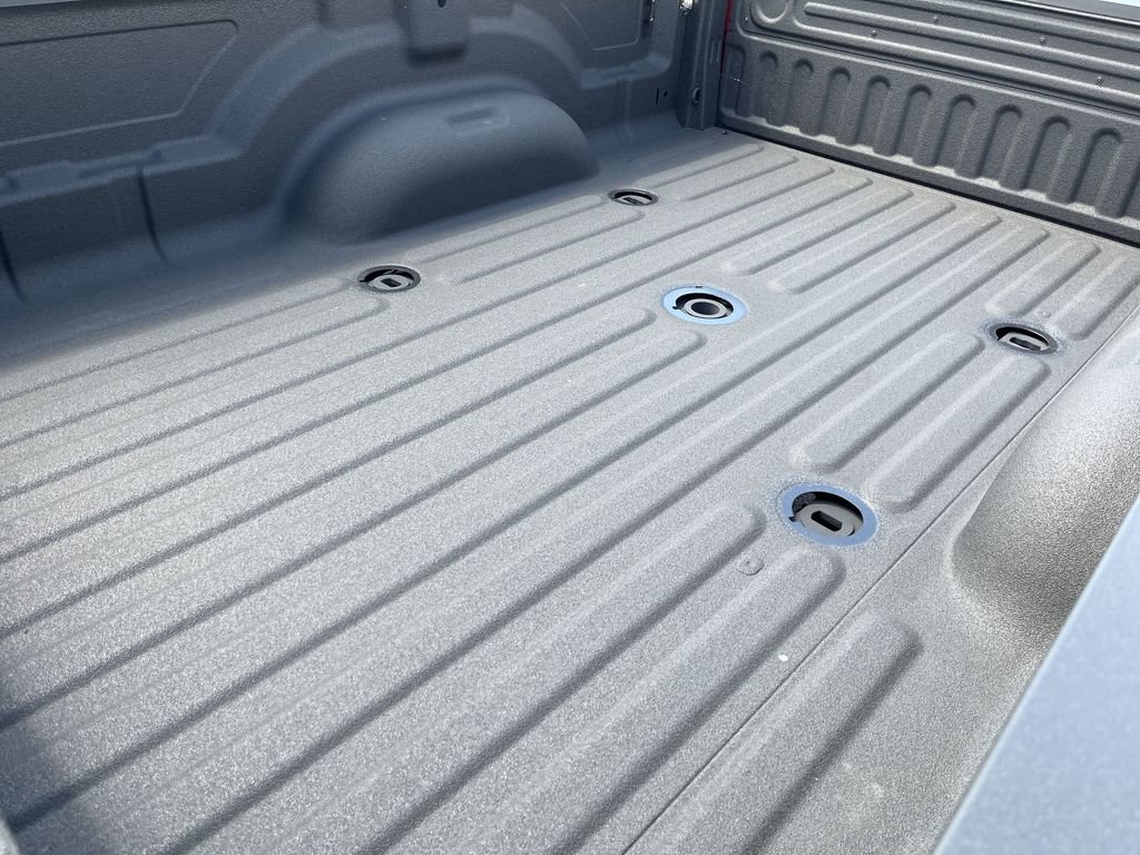 New 2026 RAM 3500 Big Horn AWD/4WD image 22