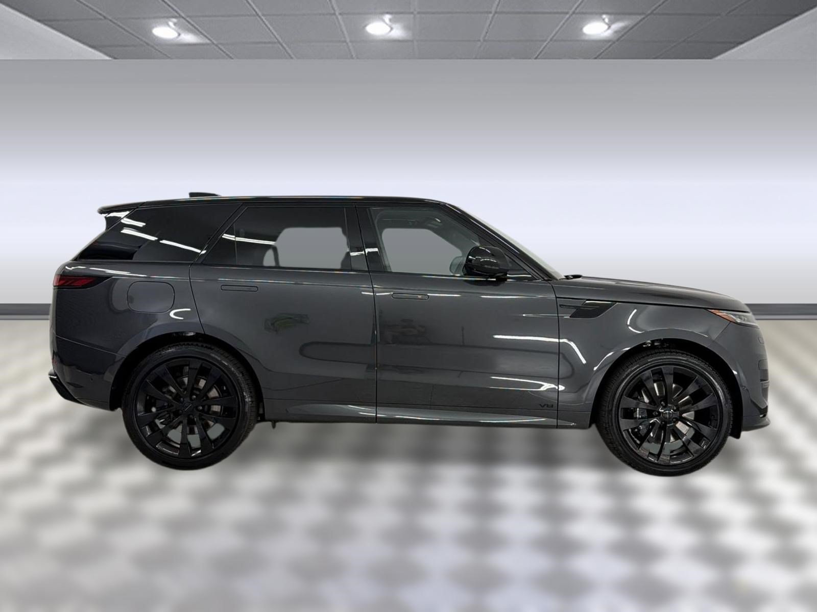 New 2026 Land Rover Range Rover Sport Dynamic SE AWD/4WD image 8