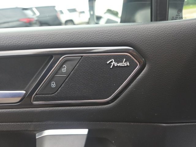 Used 2022 Volkswagen Tiguan SEL R-Line AWD/4WD image 22