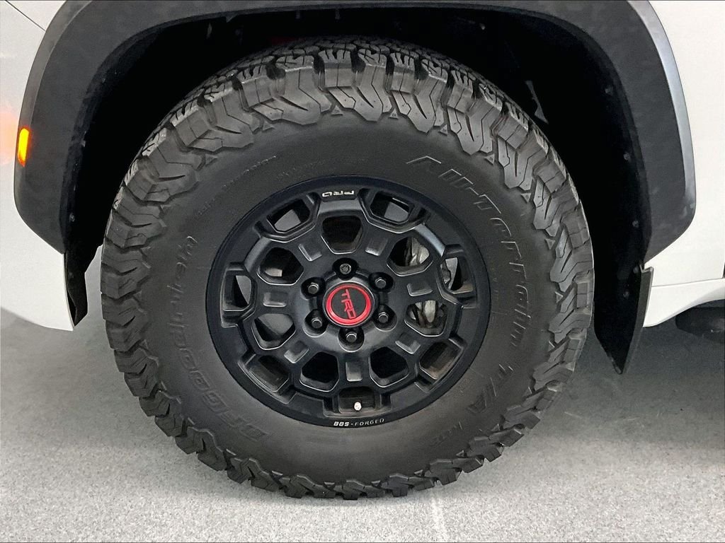 Used 2025 Toyota Sequoia TRD Pro AWD/4WD image 7