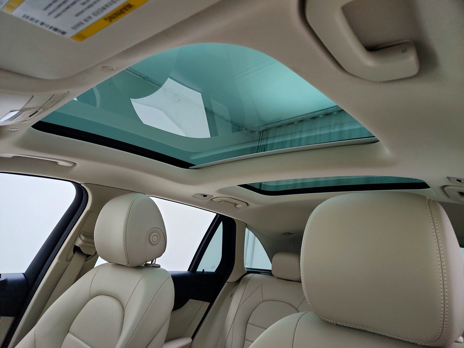 Certified 2022 Mercedes-Benz GLC 300 image 18