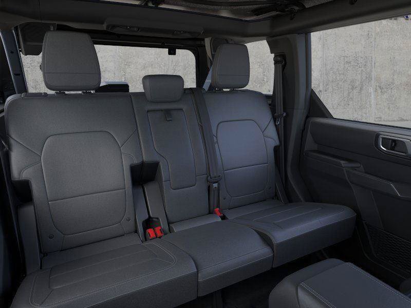 New 2025 Ford Bronco Outer Banks AWD/4WD image 11