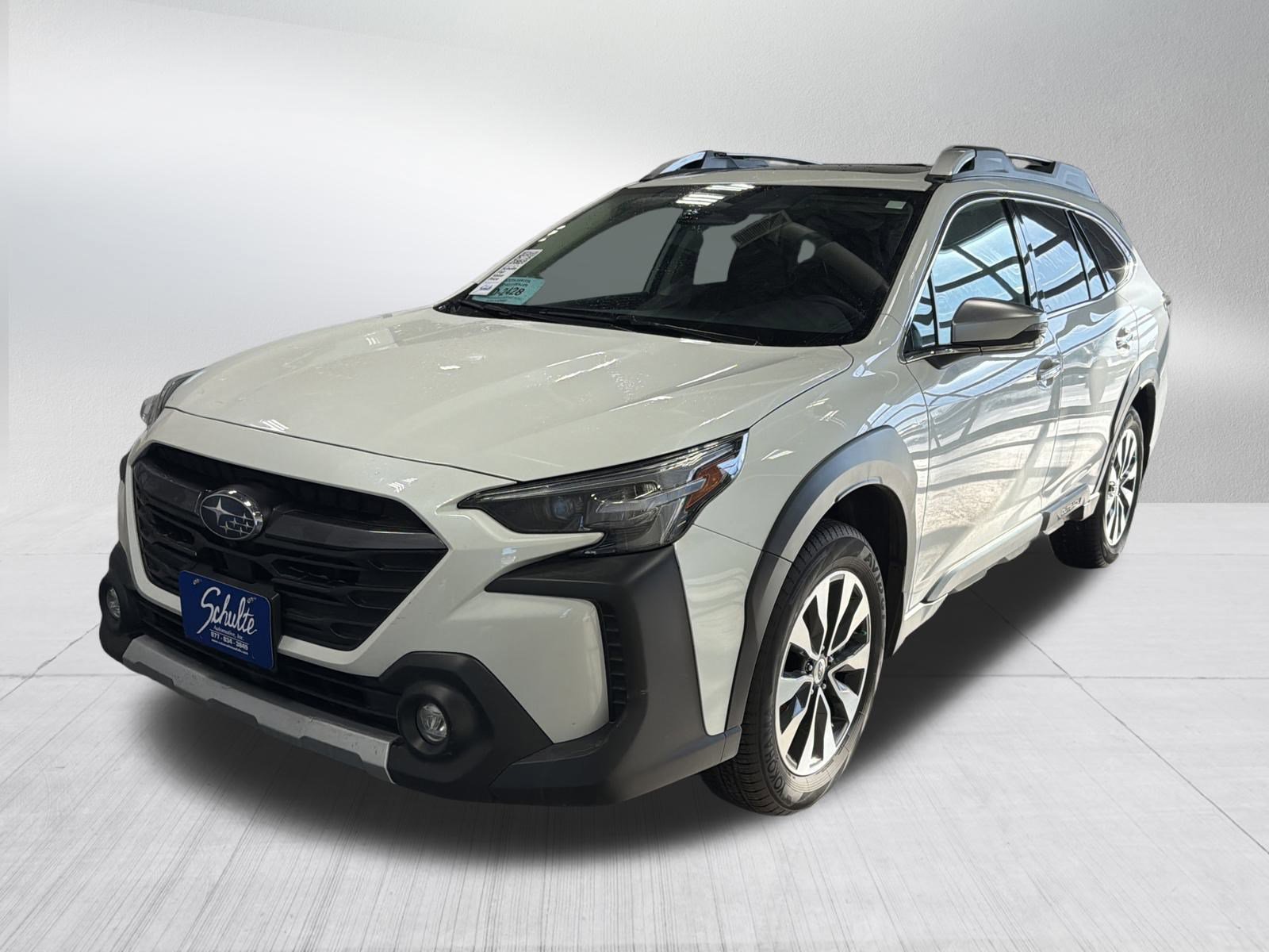 Certified 2025 Subaru Outback Touring w/ Popular Package #2 image 3