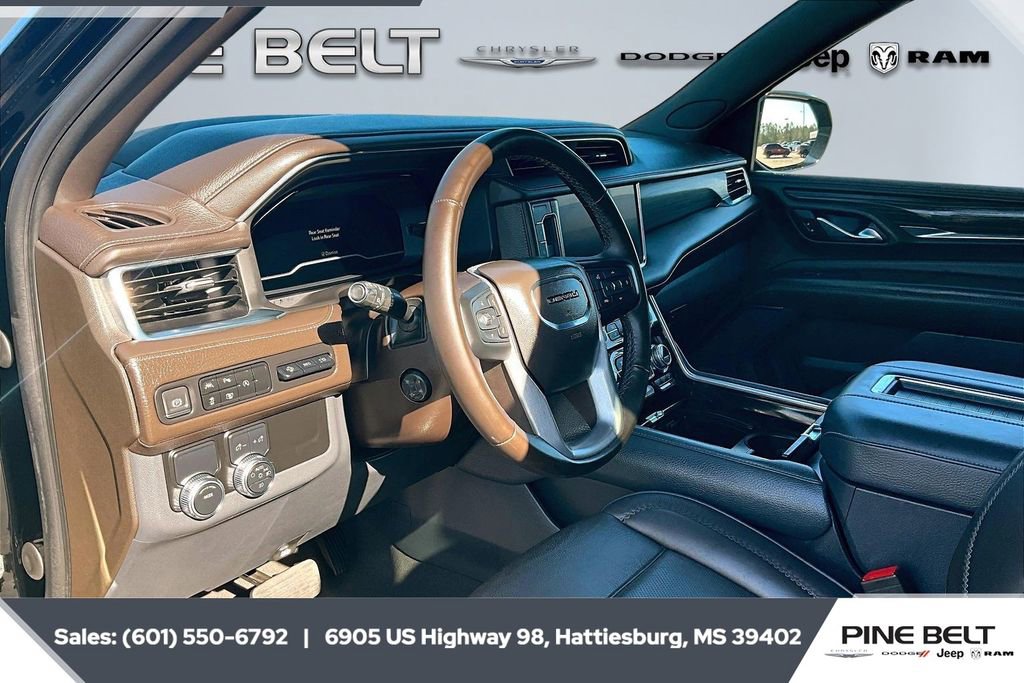 Used 2023 GMC Yukon Denali image 12