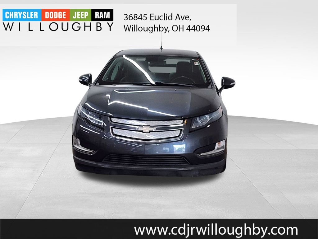 Used 2013 Chevrolet Volt Premium w/ Premium Trim Package FWD image 2