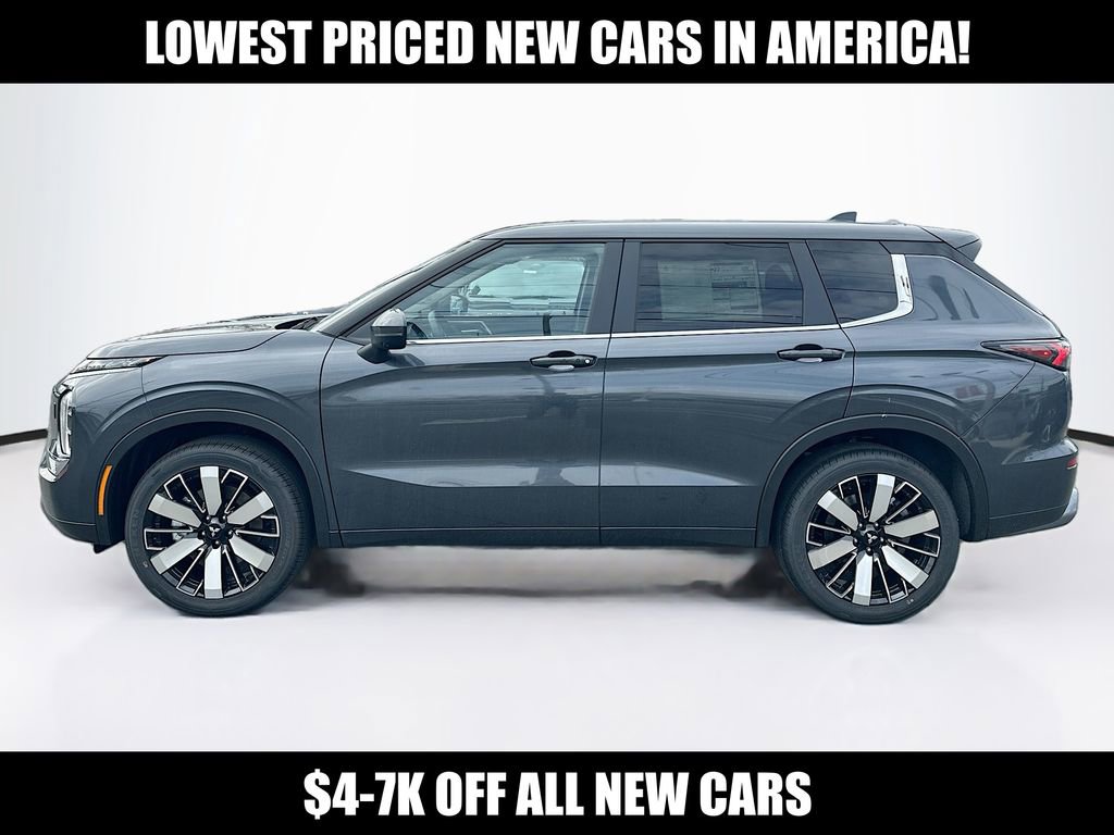 New 2026 Mitsubishi Outlander SE image 4