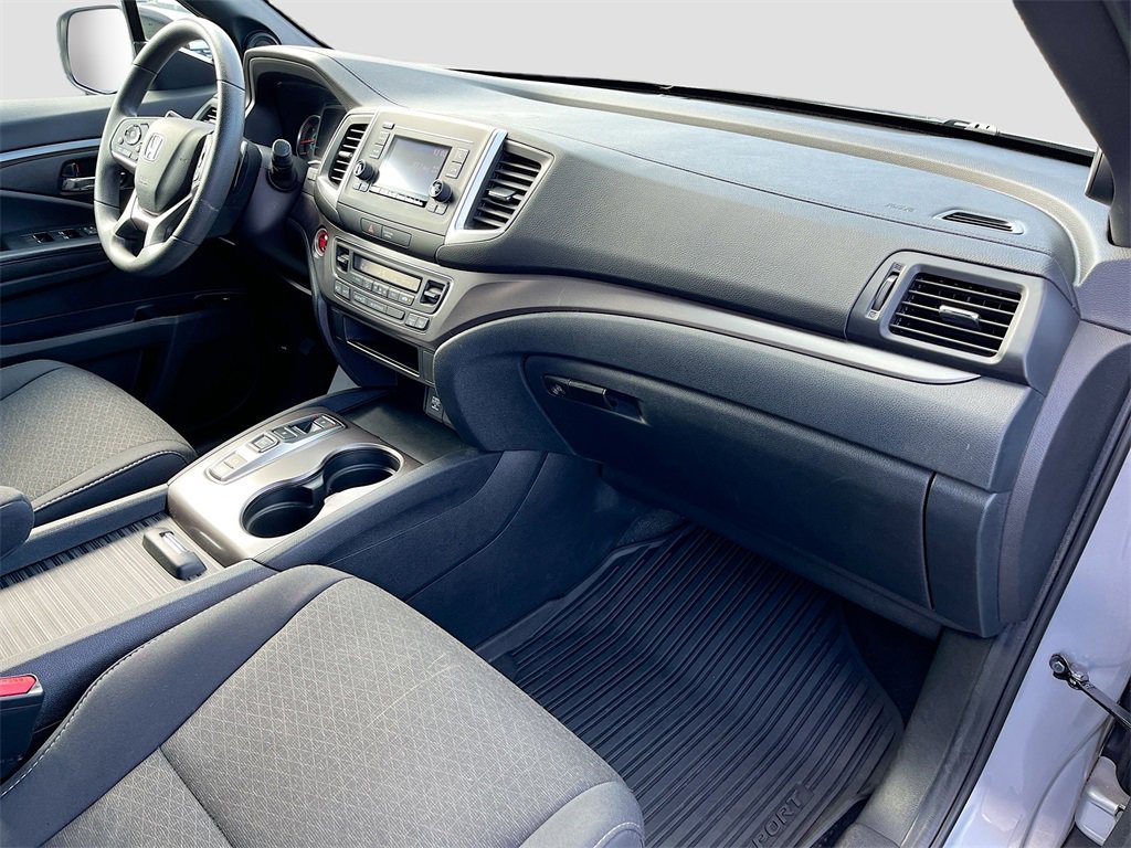 Used 2020 Honda Passport Sport image 27