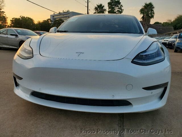 Used 2019 Tesla Model 3 image 34