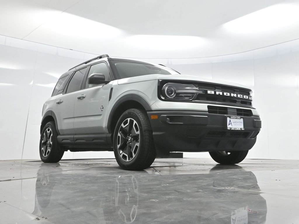 Used 2022 Ford Bronco Sport Outer Banks w/ Tech Package AWD/4WD image 56