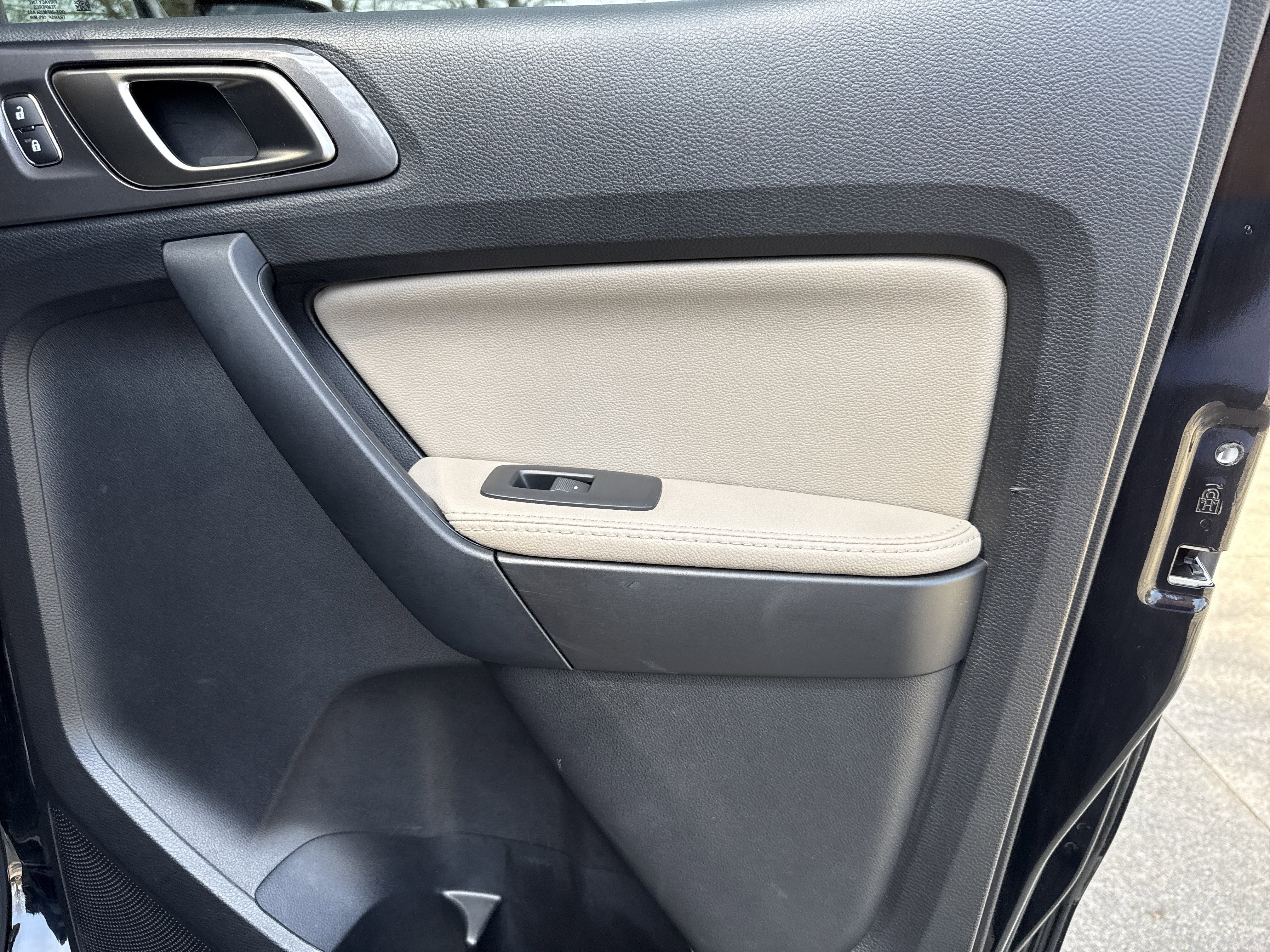 Used 2021 Ford Ranger Lariat w/ Equipment Group 501A High image 16