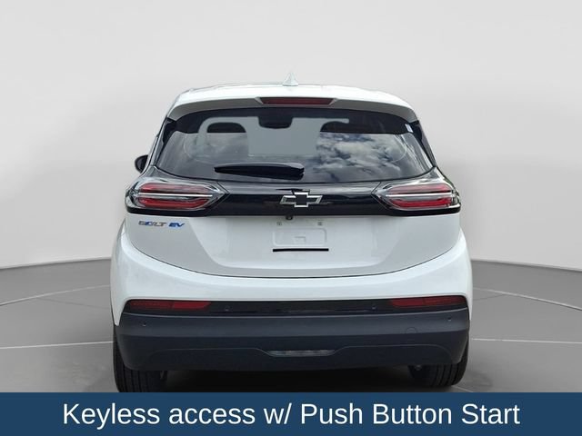 Used 2023 Chevrolet Bolt LT w/ Driver Confidence Package FWD image 6