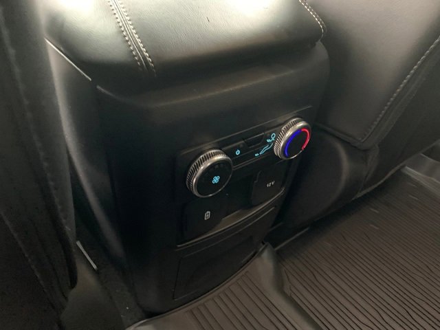 Used 2022 Ford Explorer XLT w/ Equipment Group 202A image 19