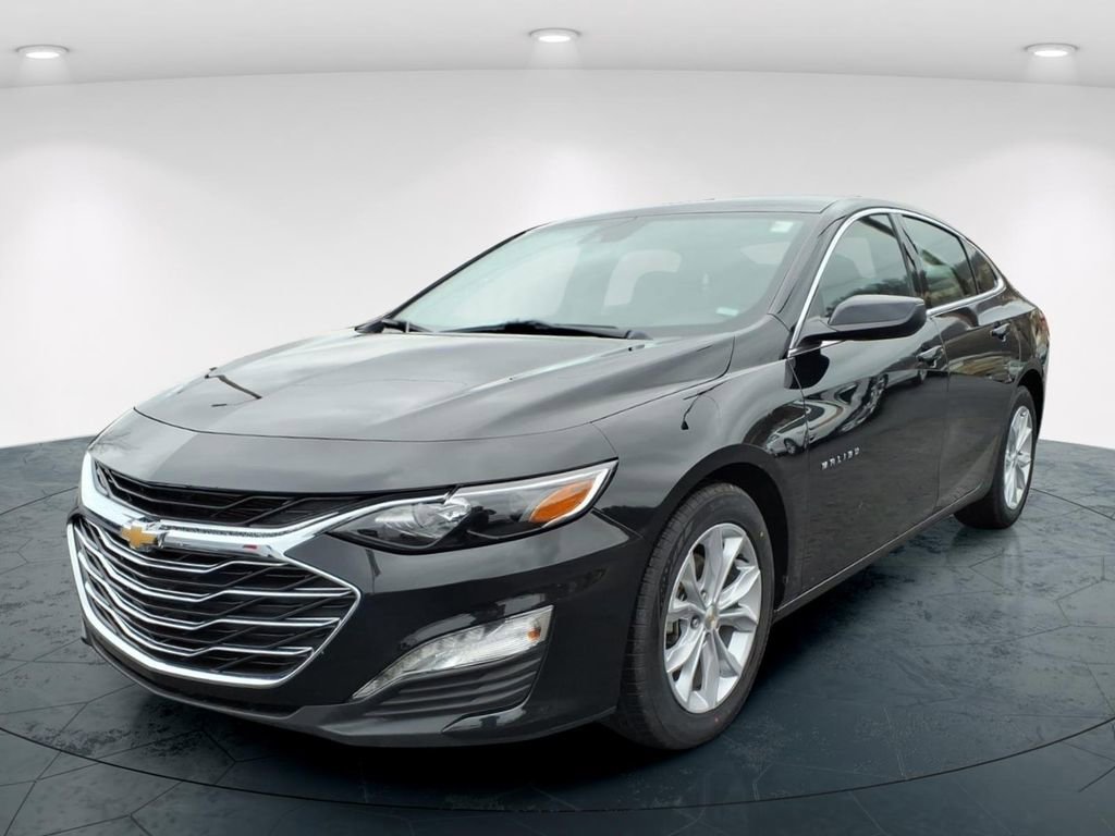 Used 2025 Chevrolet Malibu LT image 7